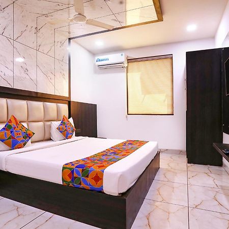 Fabhotel Grand Sparrow Tājganj Buitenkant foto